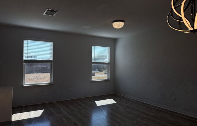 709 Yearwood Ln, Jarrell, TX 76537 -