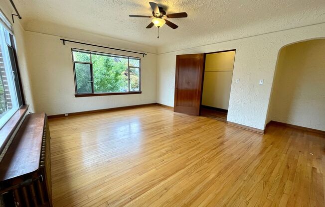 Jack Lan & Verah Apartments