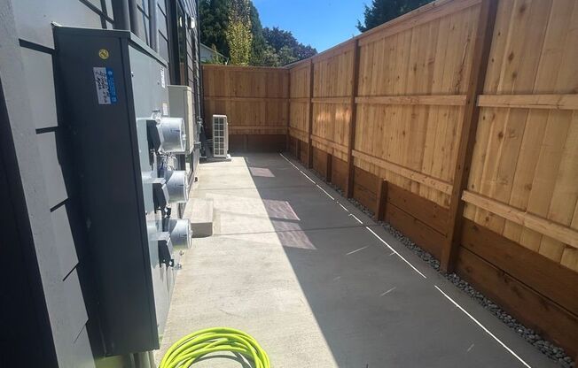 Townhome-Style Living at SE 56th & Burnside
