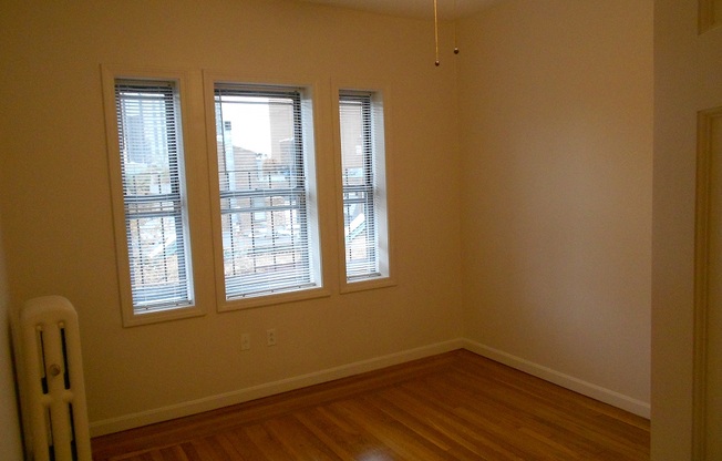 25 EDGERLY RD