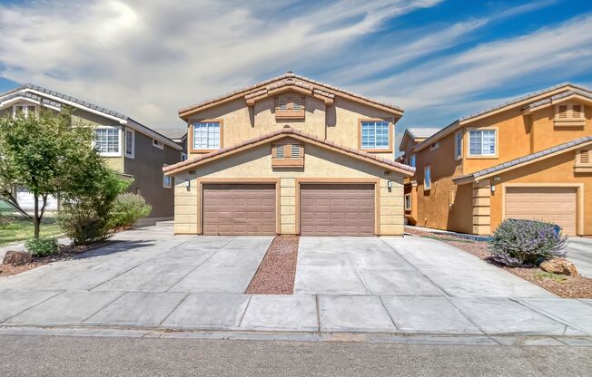 MOVE-IN READY 2-STORY 3-BEDROOM TOWNHOME IN LAS VEGAS!