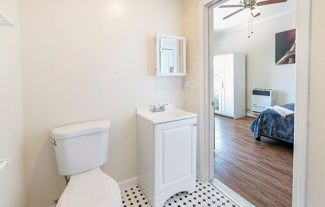 Studio, 1 bath, 156 sqft, $1,145.83, Unit 218
