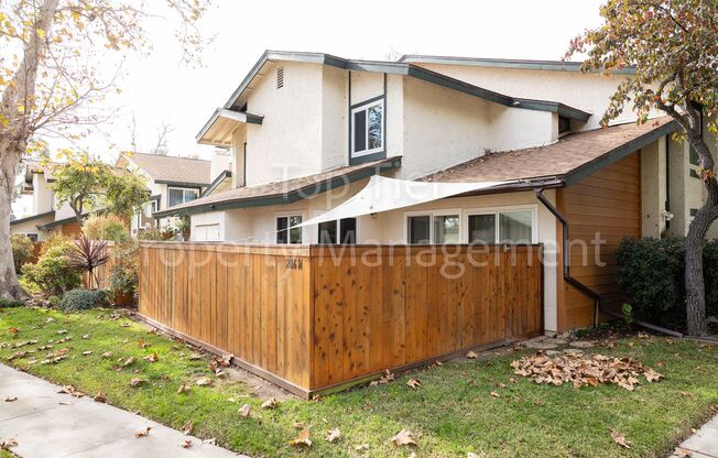 Gorgeous 3 Bedroom 2 Bath Townhome in highly sought after Village Park Neighborhood of Encinitas!