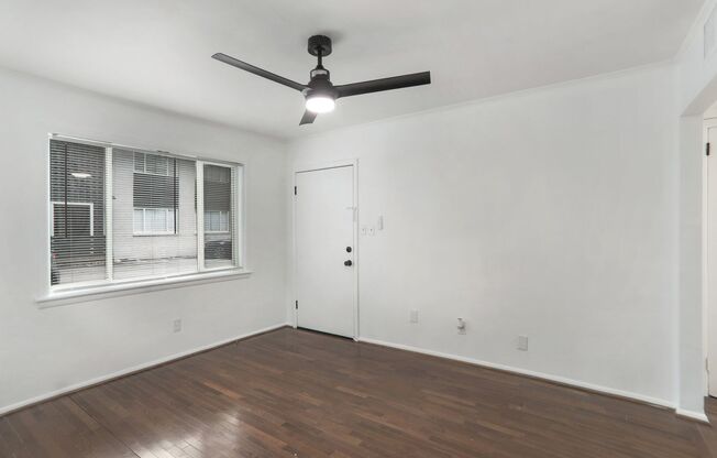 1 bed, 1 bath, 750 sqft, $1,099, Unit 6