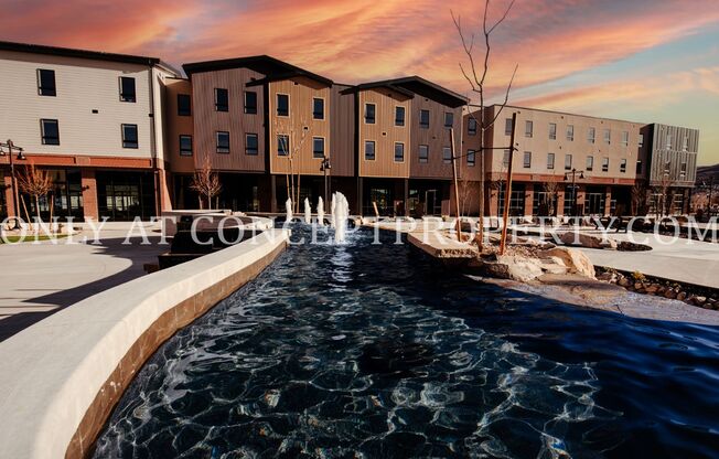 Studio, 1 bath, 300 sqft, $1,399, Unit 1-223