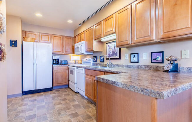 spacious kitchens in Duluth MN apartments