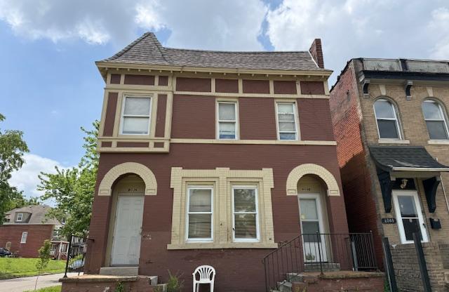 6036 Maple Ave