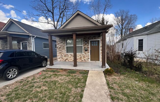 Beautiful 2 Bedroom Downtown!
