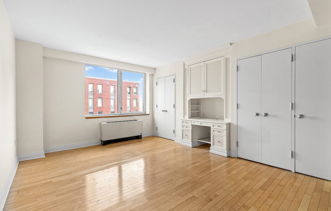 2 beds, 2 baths, $7,250, Unit 9F