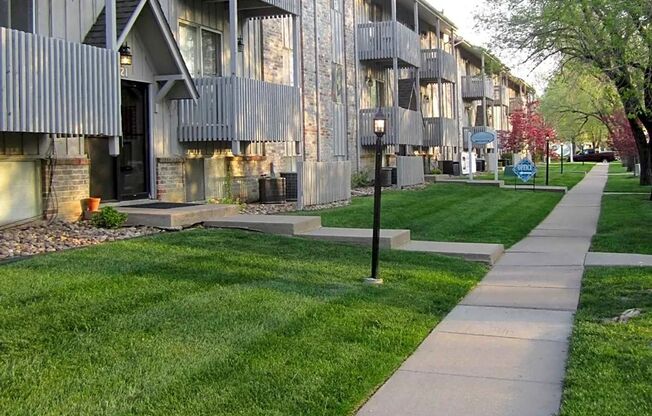 1 bed, 1 bath, 615 sqft, $665, Unit 1209-202