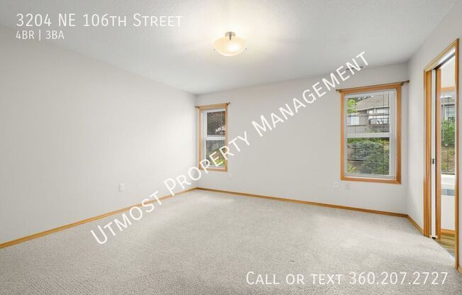 3204 NE 106 ST