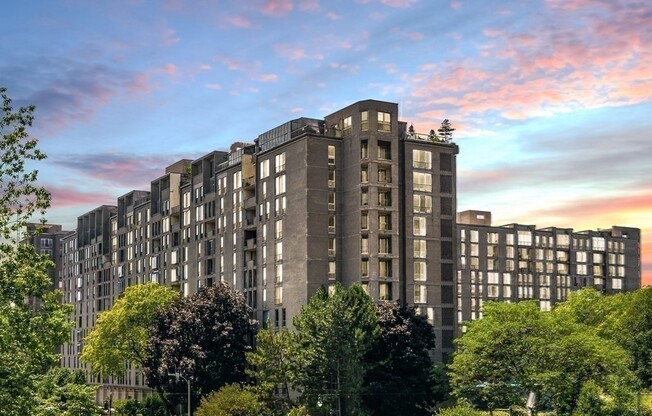 2 beds, 2 baths, 1,300 sqft, $4,800, Unit 321