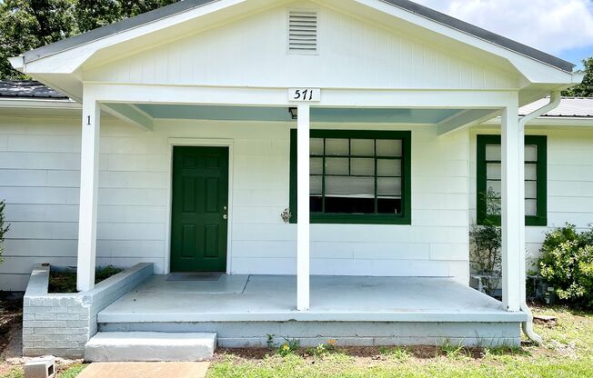 571 WHITEHEAD RD | 2 BED 1 BATH