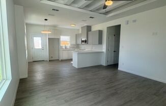 2 beds, 2 baths, $950, Unit #3