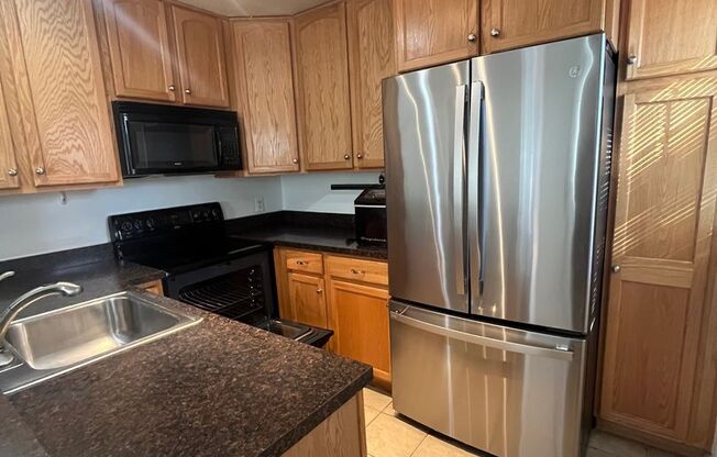 Alexandria/North Old Town/Harbor Terrace - 1413 Abingdon Drive - $2,400.00