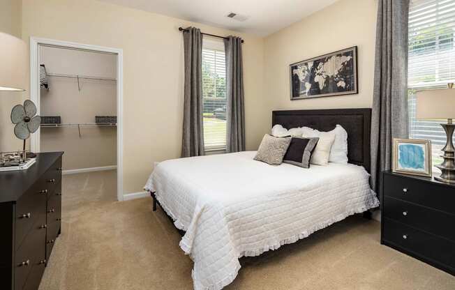 Bedroom with Walk In Closet at Abberly Woods Apartment Homes, NC 28216