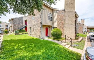 4748 Old Bent Tree Ln