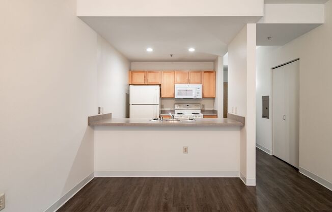 2 beds, 2 baths, 1,219 sqft, $1,655, Unit 0301