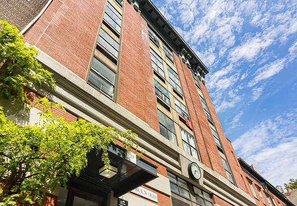 Studio, 1 bath, $3,800, Unit 2D