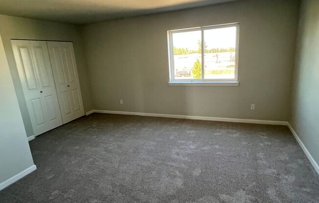 2 beds, 2 baths, 1,055 sqft, $1,500, Unit 211-H243