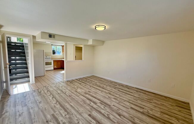 5340  W 3RD PLACE
