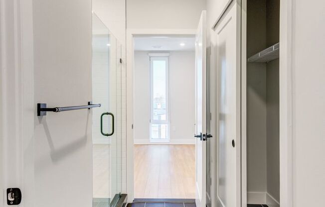 1 bed, 1 bath, 730 sqft, $1,600, Unit 309