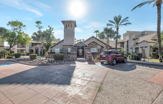 2 beds, 2 baths, $1,845, Unit Unit 1051