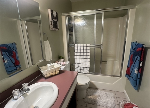 2 beds, 2 baths, 1,280 sqft, $2,800, Unit 201