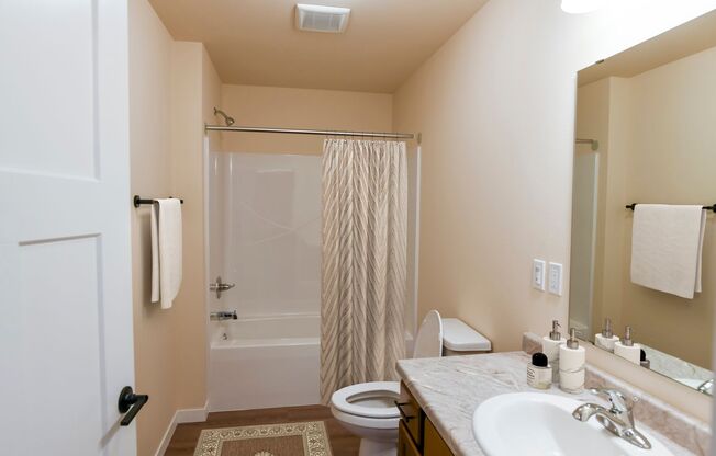 2 beds, 2 baths, 1,103 sqft, $1,880, Unit RT 7250-02