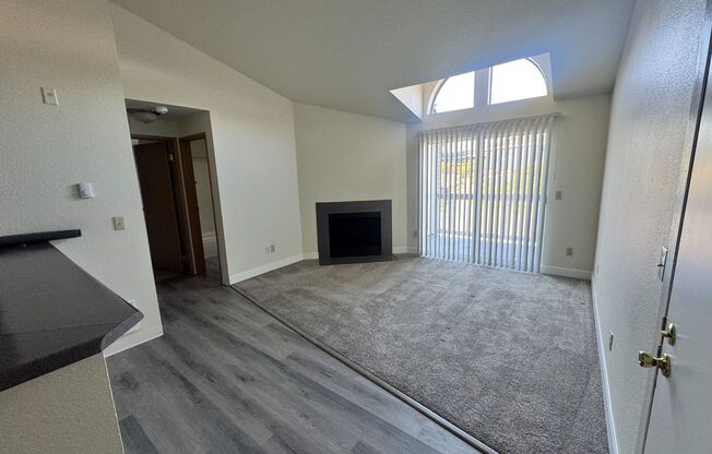 1 bed, 1 bath, 720 sqft, $1,675, Unit C106