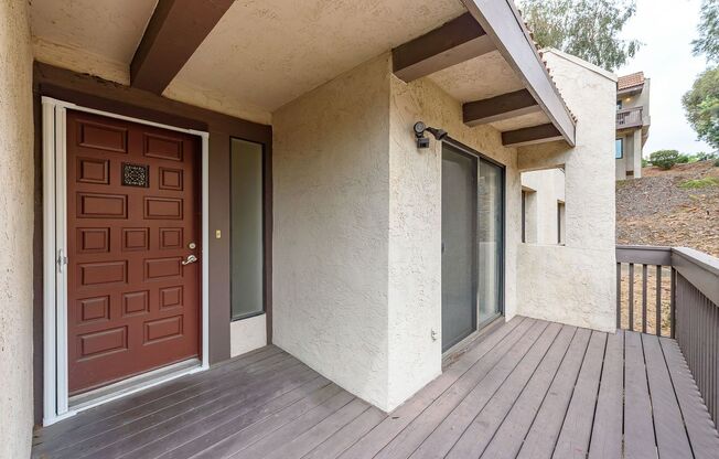Spacious SDSU Townhome For Rent!