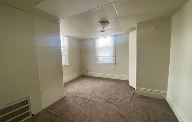 215 Woodkirk