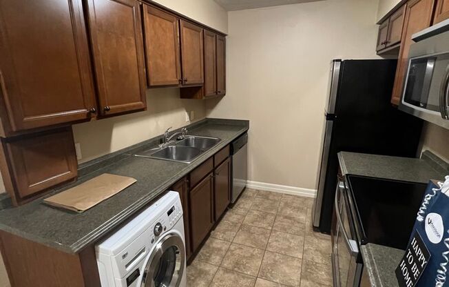 1 bed, 1 bath, 750 sqft, $1,095, Unit Unit 101 A750