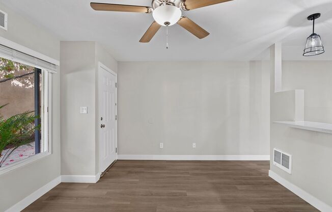 1 bed, 1 bath, 550 sqft, $2,195, Unit 40-106