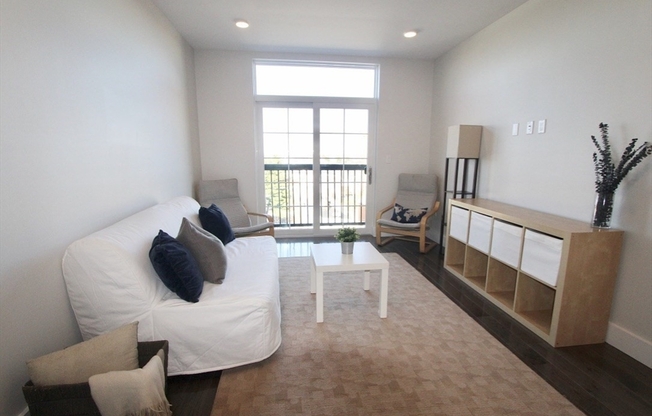 2 beds, 2 baths, 1,180 sqft, $3,900, Unit 308