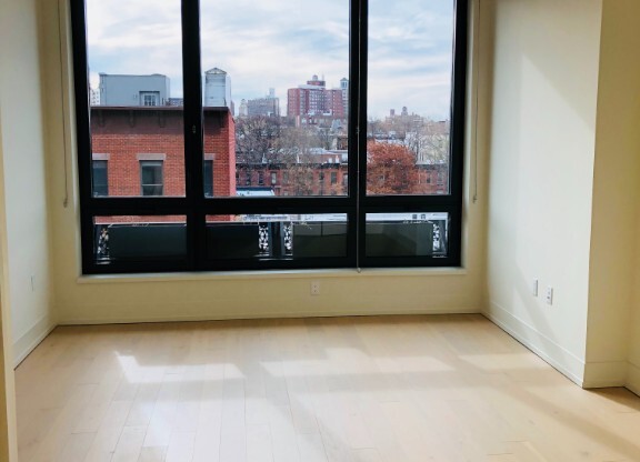 1 bed, 1 bath, 414 sqft, $3,400, Unit 531