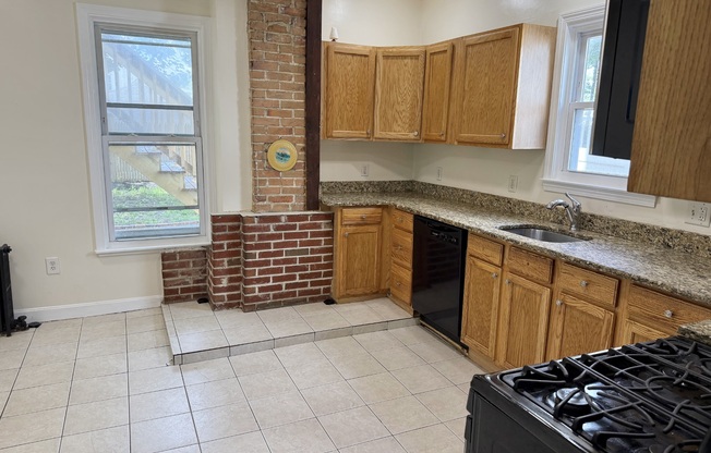 182 PROCTOR AVE