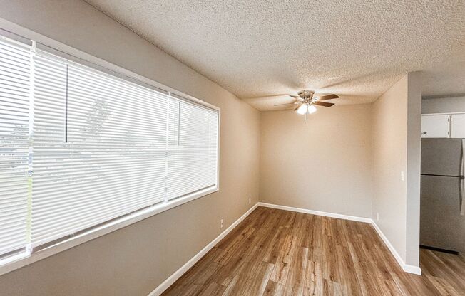 1 bed, 1 bath, 625 sqft, $1,100, Unit 27