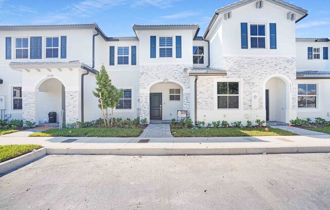 Townhome 3 Bedrooms & 2 1/2 Bathrooms Homestead/Miami Fl