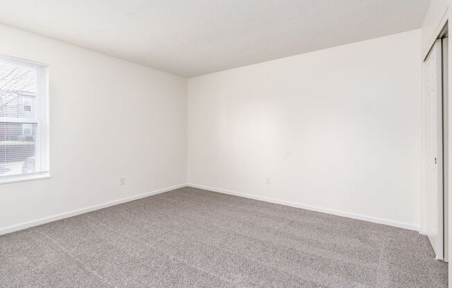 2 beds, 1 bath, 845 sqft, $1,295, Unit 44