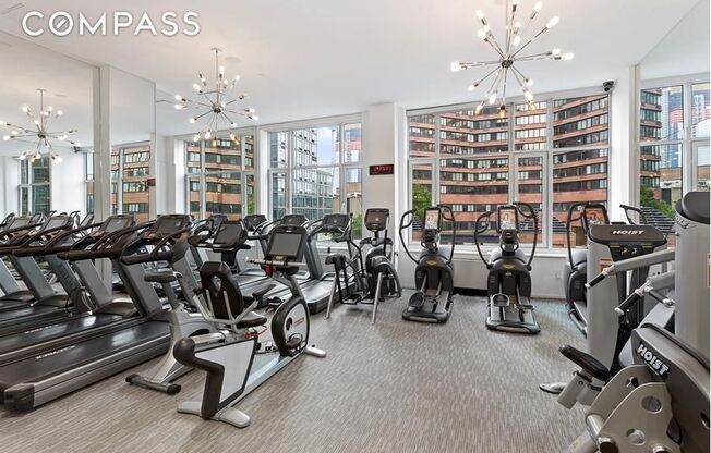 2 beds, 2 baths, $6,500, Unit 25D