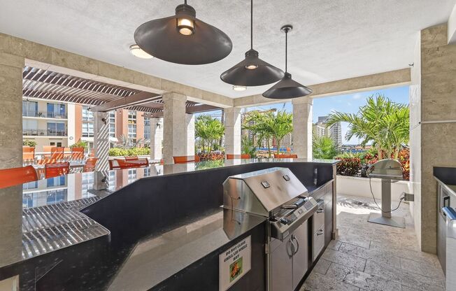 1 bed, 1 bath, 755 sqft, $2,550, Unit #426