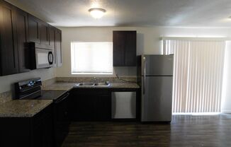 1 bed, 1 bath, 960 sqft, $1,099