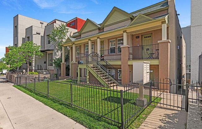 1940 W 32nd Ave