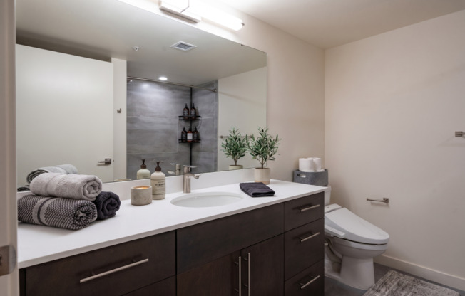 1 bed, 1 bath, 429 sqft, $1,877, Unit 408