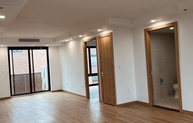 13111 FOWLER AVE
