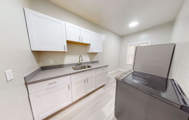 Studio, 1 bath, 373 sqft, $1,275, Unit 101