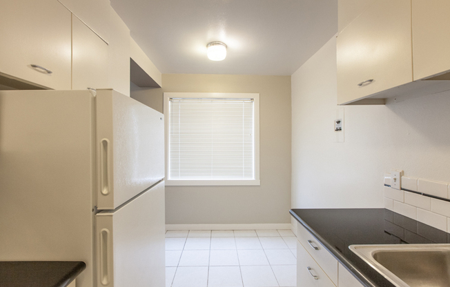 1 bed, 1 bath, 550 sqft, $1,525, Unit 601