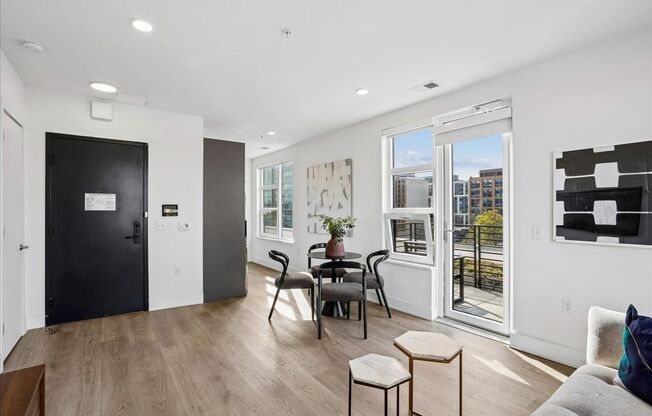 1 bed, 1 bath, 519 sqft, $2,799, Unit 601