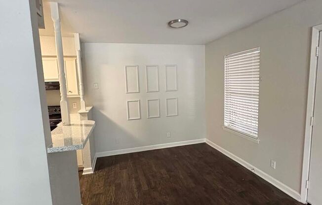 2 beds, 2 baths, 931 sqft, $1,225, Unit 02-0208